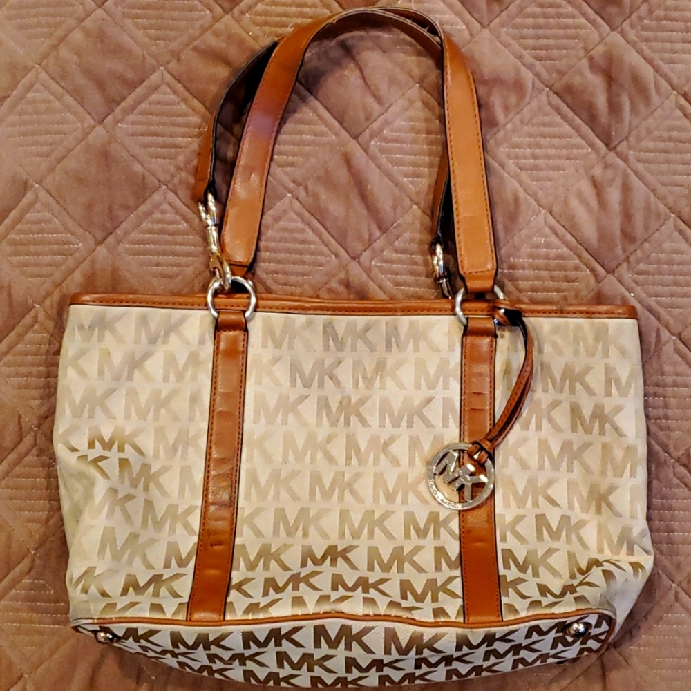 Michael Kors bag